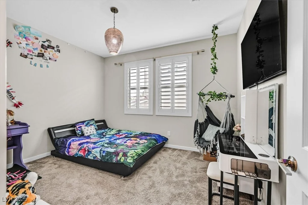 10273 Sierra Skye, Las Vegas, NV 89166