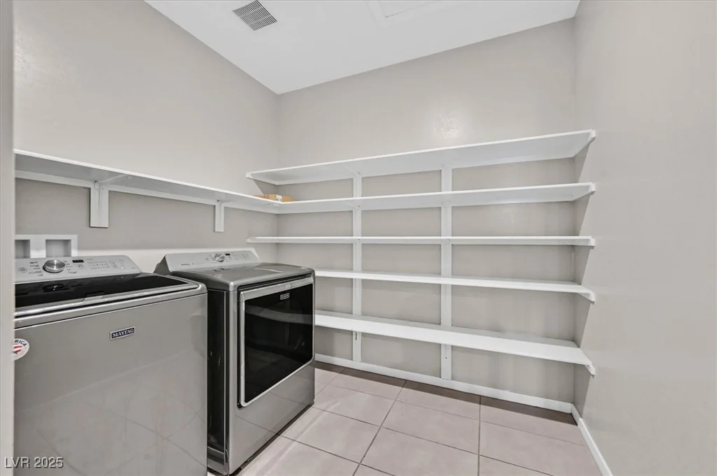 10273 Sierra Skye, Las Vegas, NV 89166