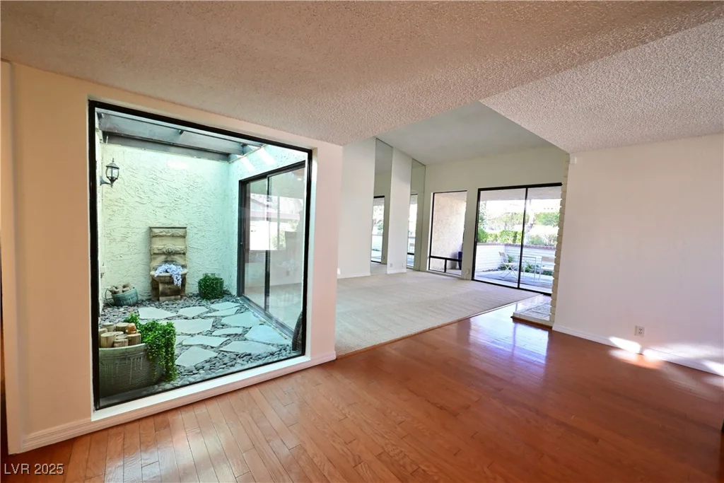 3126 Asoleado, Las Vegas, NV 89121