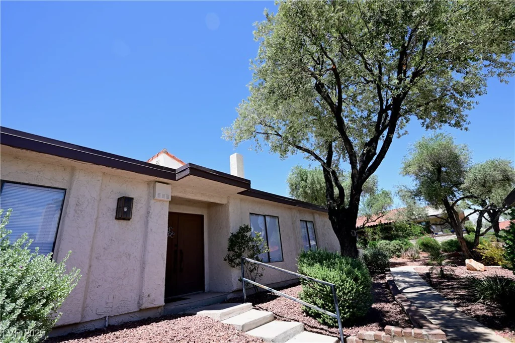 3126 Asoleado, Las Vegas, NV 89121
