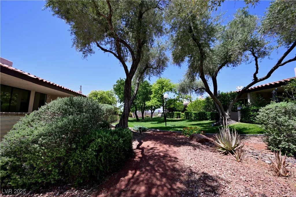 3126 Asoleado, Las Vegas, NV 89121
