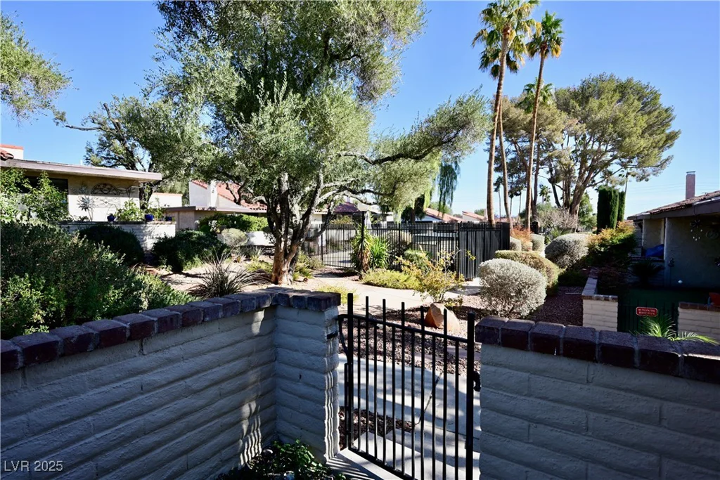 3126 Asoleado, Las Vegas, NV 89121