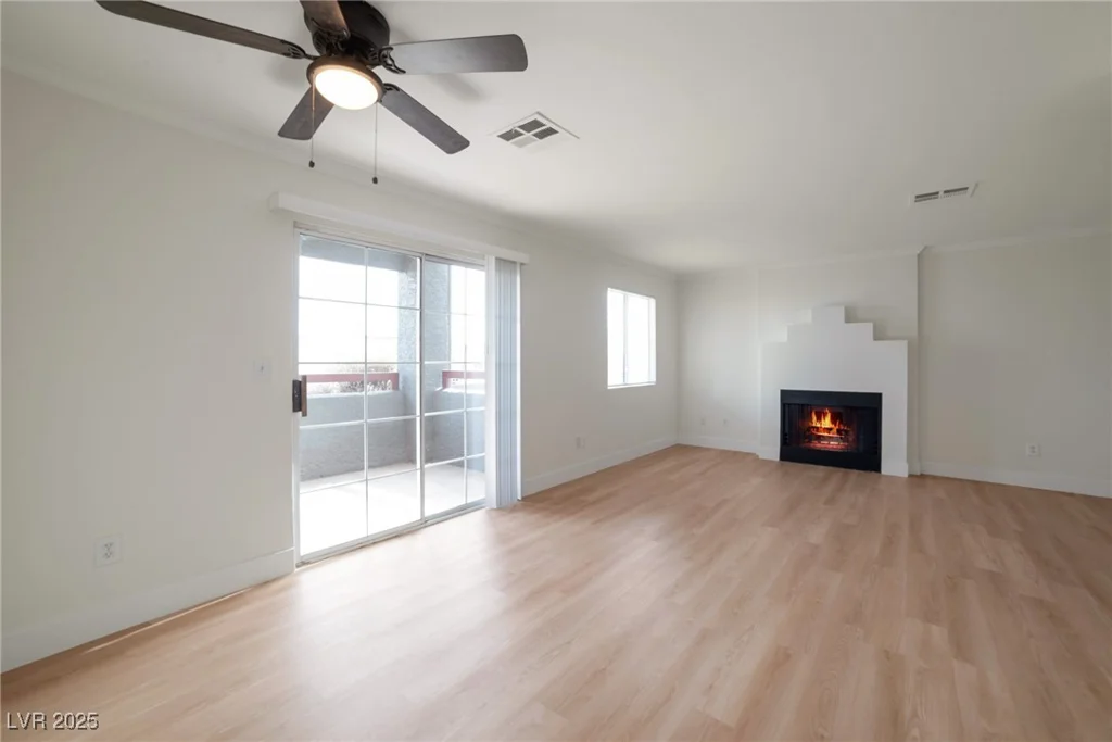 8600 Charleston, Las Vegas, NV 89117
