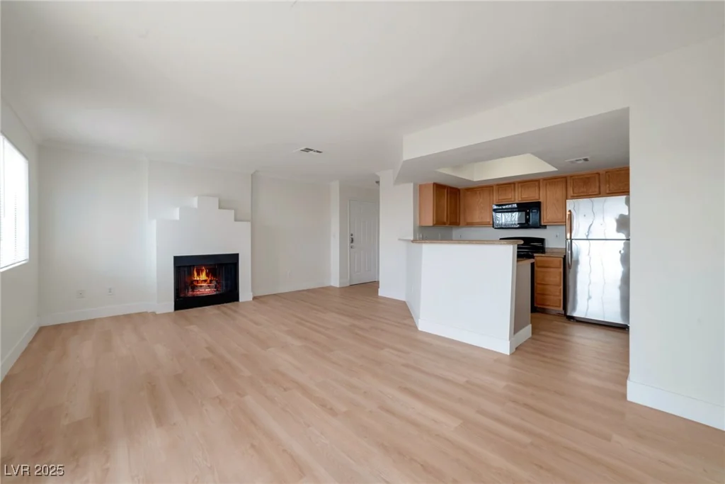 8600 Charleston, Las Vegas, NV 89117