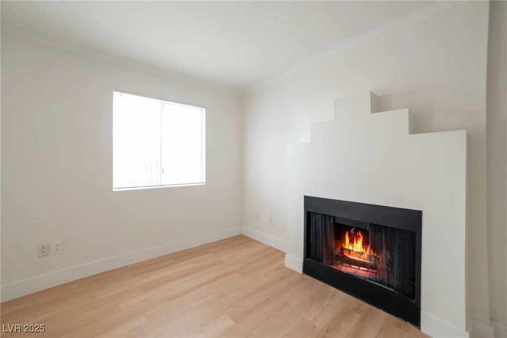 8600 Charleston, Las Vegas, NV 89117