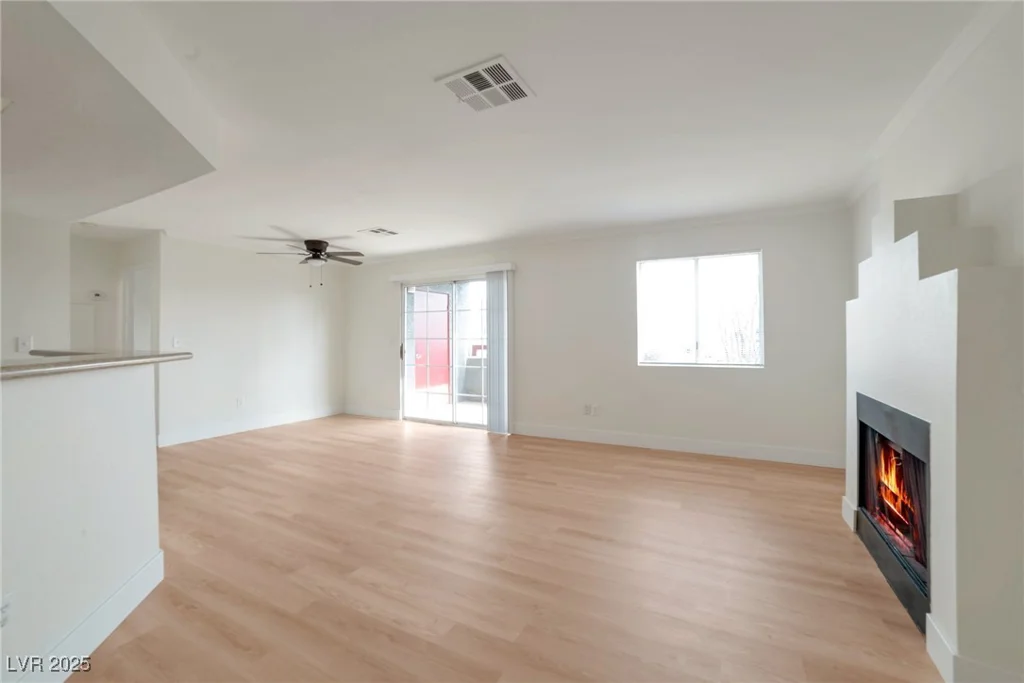 8600 Charleston, Las Vegas, NV 89117