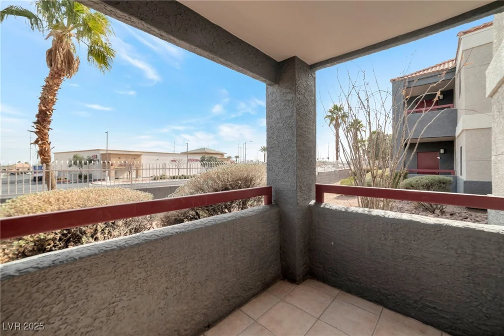 8600 Charleston, Las Vegas, NV 89117