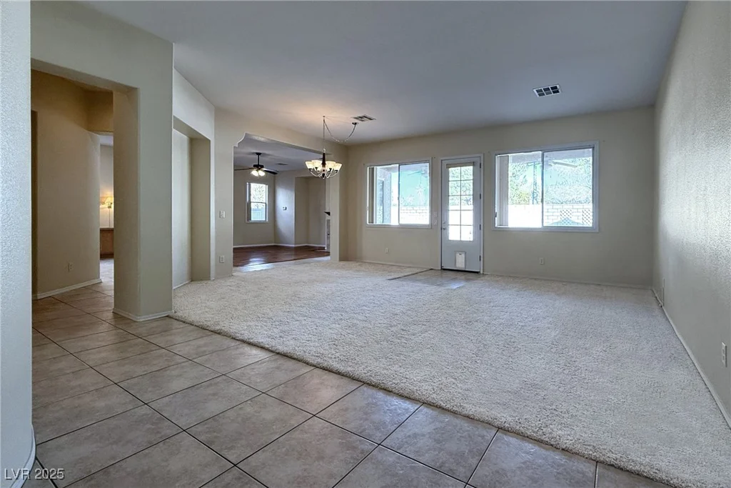 8682 Waterford Bend, Las Vegas, NV 89123