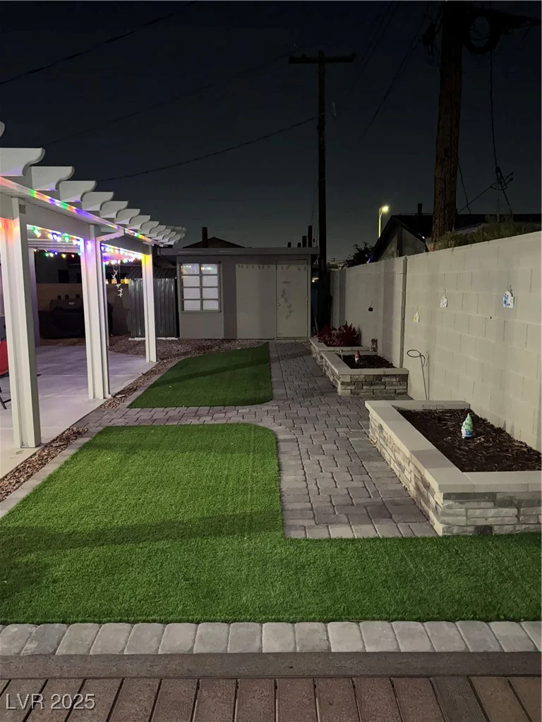 2109 Juana Vista, Las Vegas, NV 89102