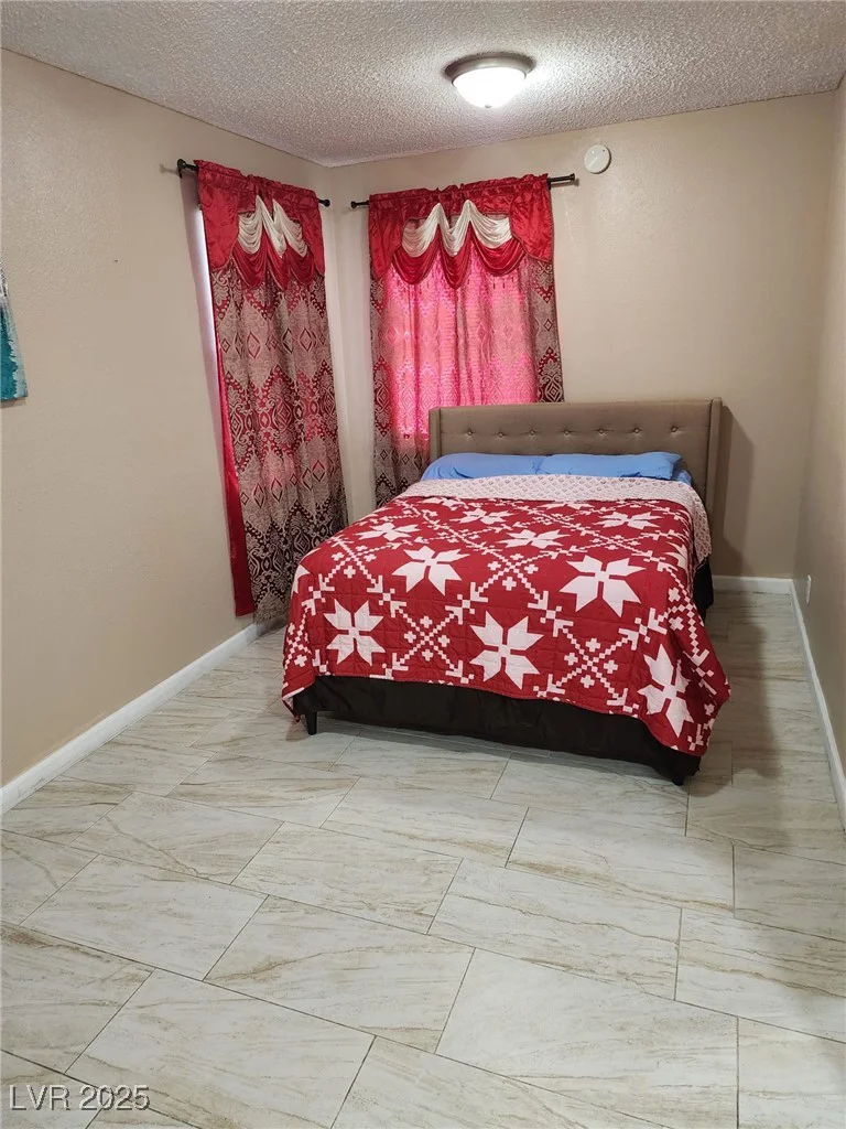 2109 Juana Vista, Las Vegas, NV 89102