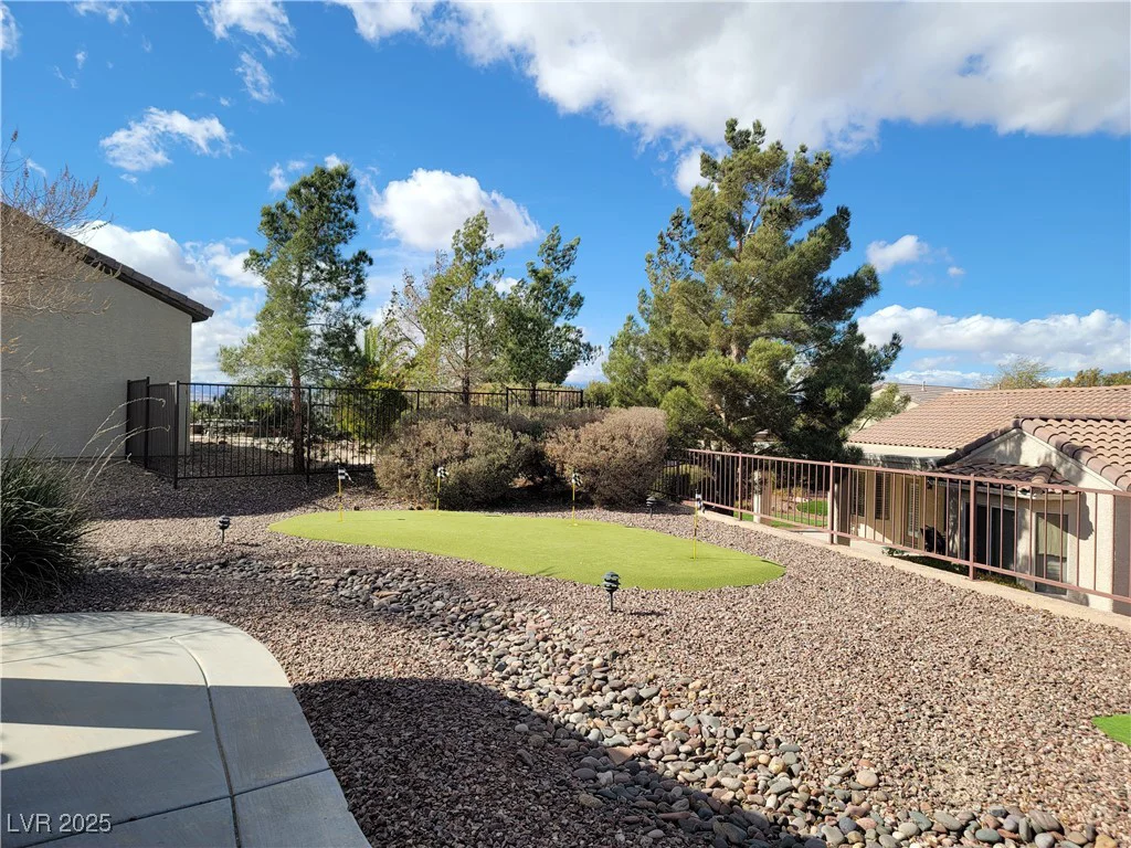 2608 Dearport, Henderson, NV 89052