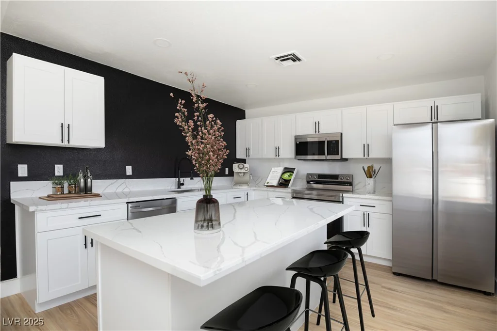 1108 Cunningham, Las Vegas, NV 89106
