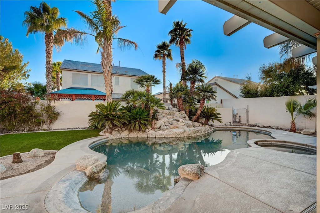 2721 Tahiti Isle, North Las Vegas, NV 89031