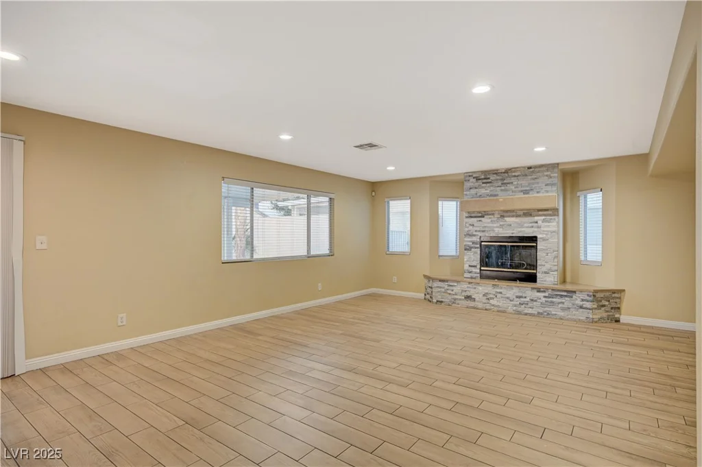 2721 Tahiti Isle, North Las Vegas, NV 89031