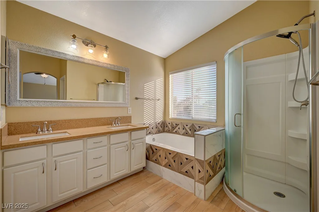 2721 Tahiti Isle, North Las Vegas, NV 89031