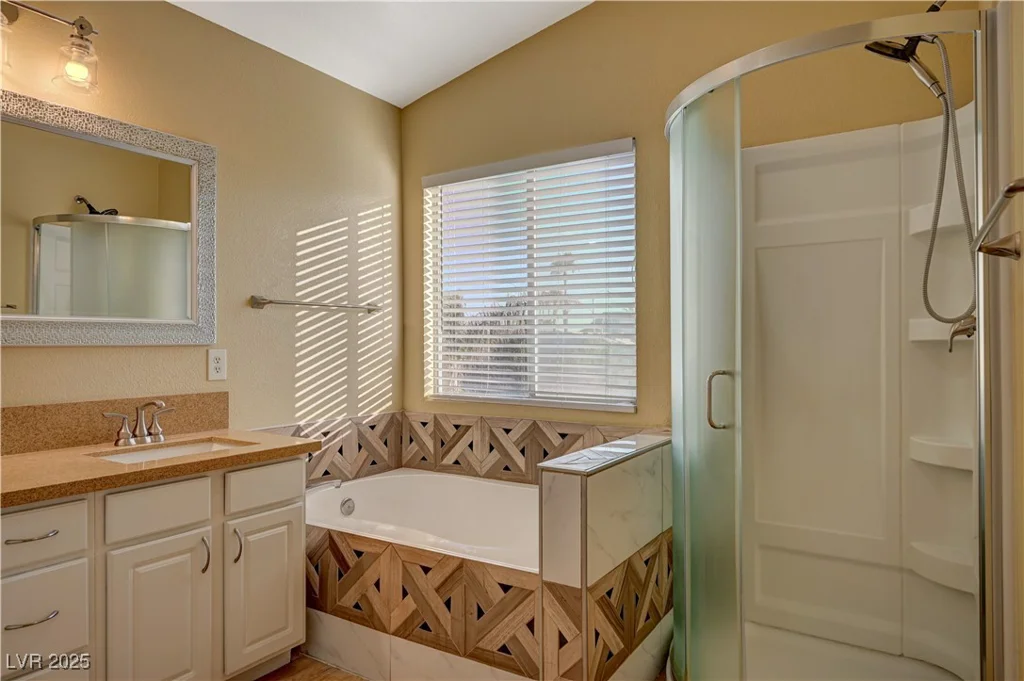 2721 Tahiti Isle, North Las Vegas, NV 89031