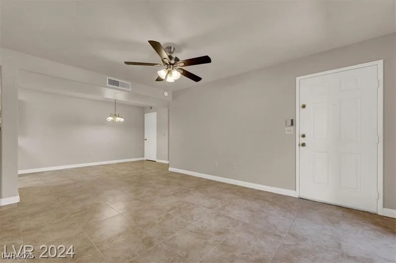 950 Seven Hills, Henderson, NV 89052