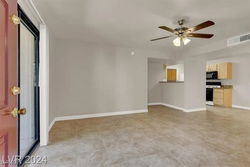 950 Seven Hills, Henderson, NV 89052