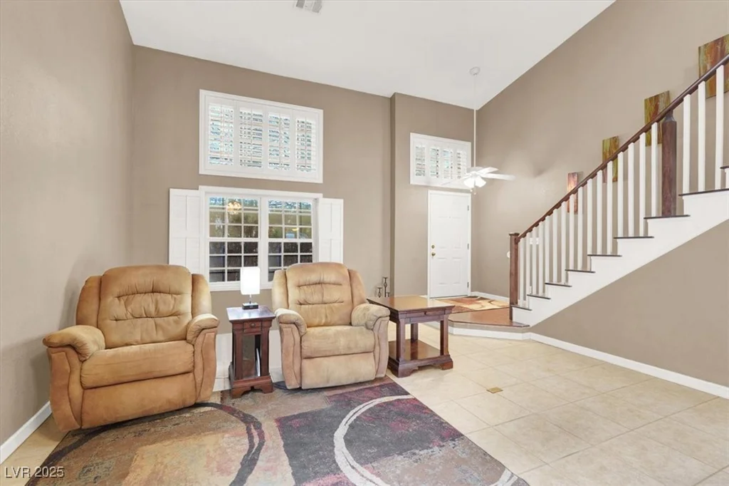 2823 Camelback, Henderson, NV 89074