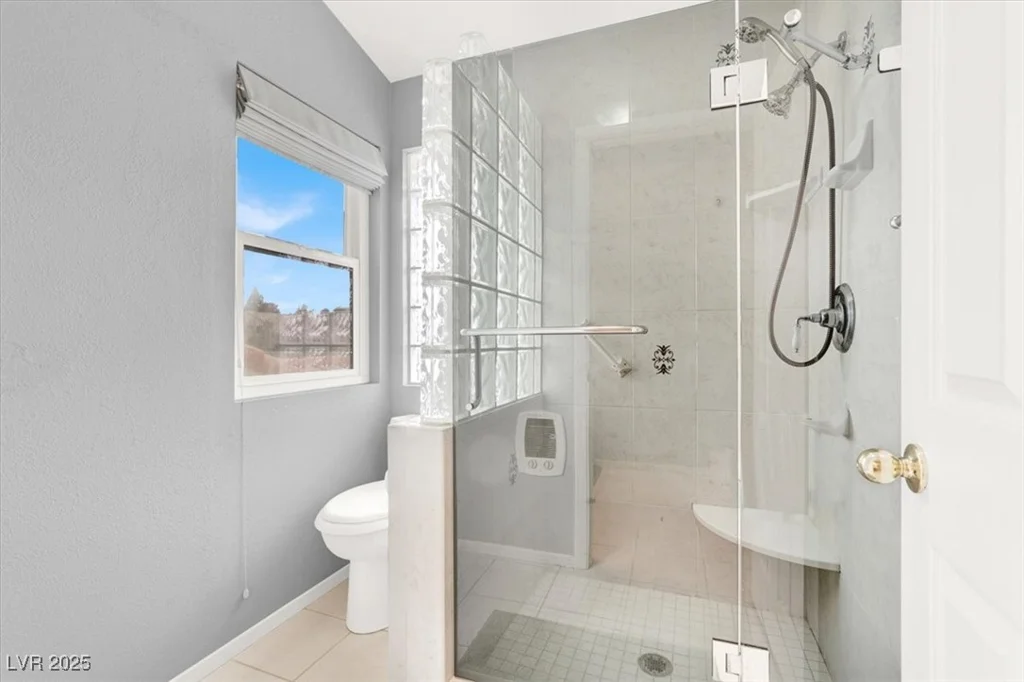 2823 Camelback, Henderson, NV 89074
