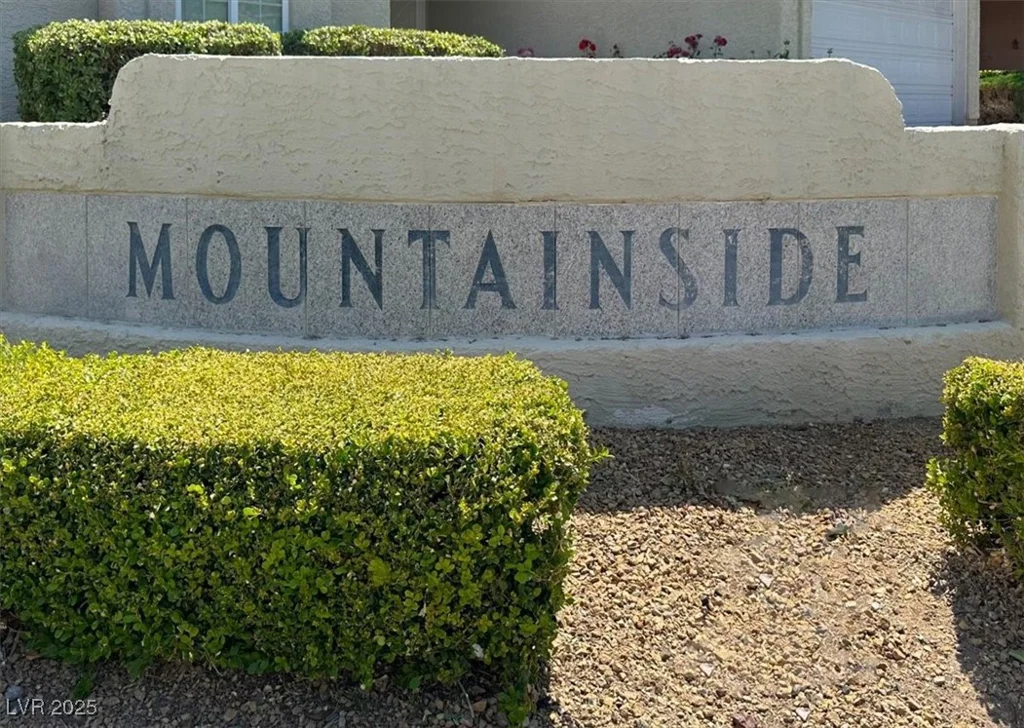 2823 Camelback, Henderson, NV 89074