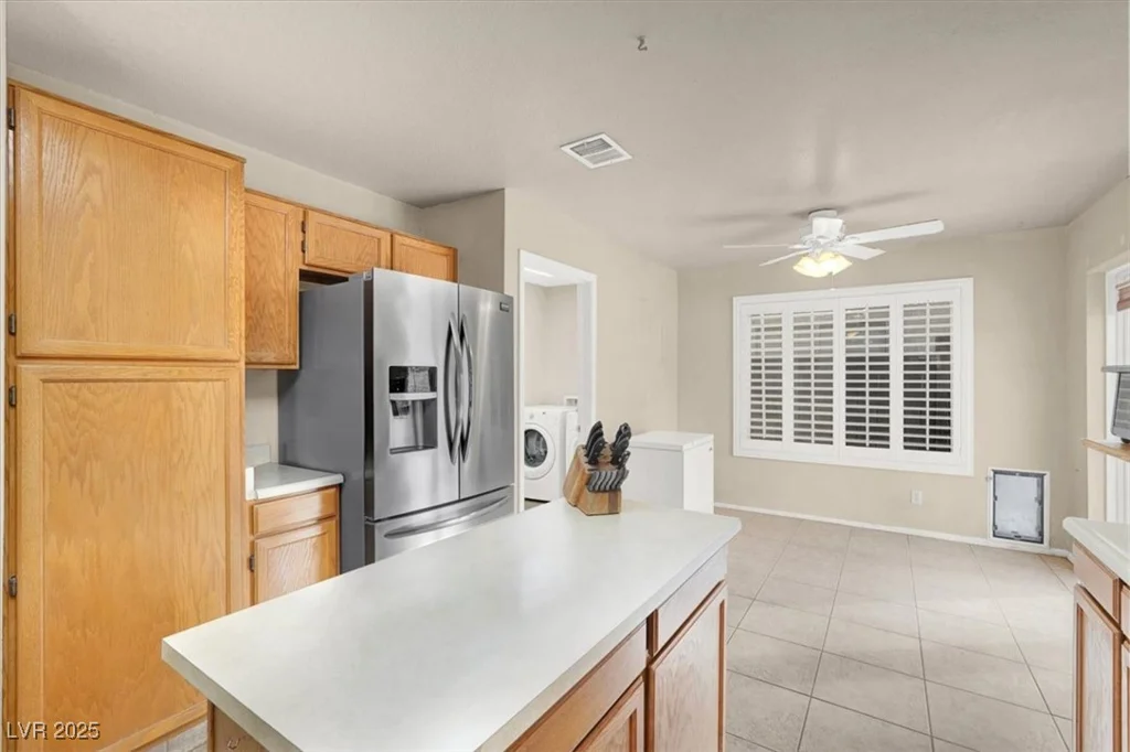 2823 Camelback, Henderson, NV 89074