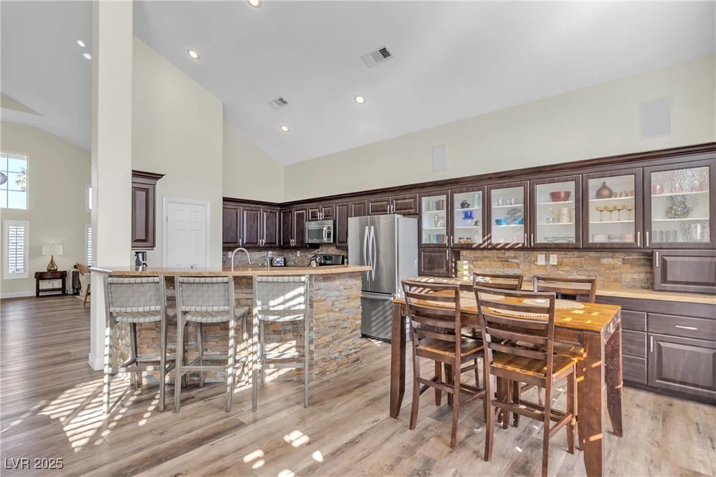8501 Vivid Violet, Las Vegas, NV 89143