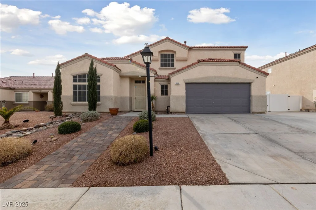 319 Horse Pointe, North Las Vegas, NV 89084