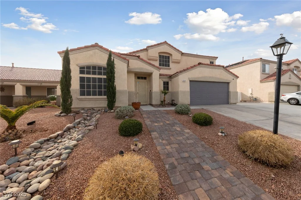 319 Horse Pointe, North Las Vegas, NV 89084