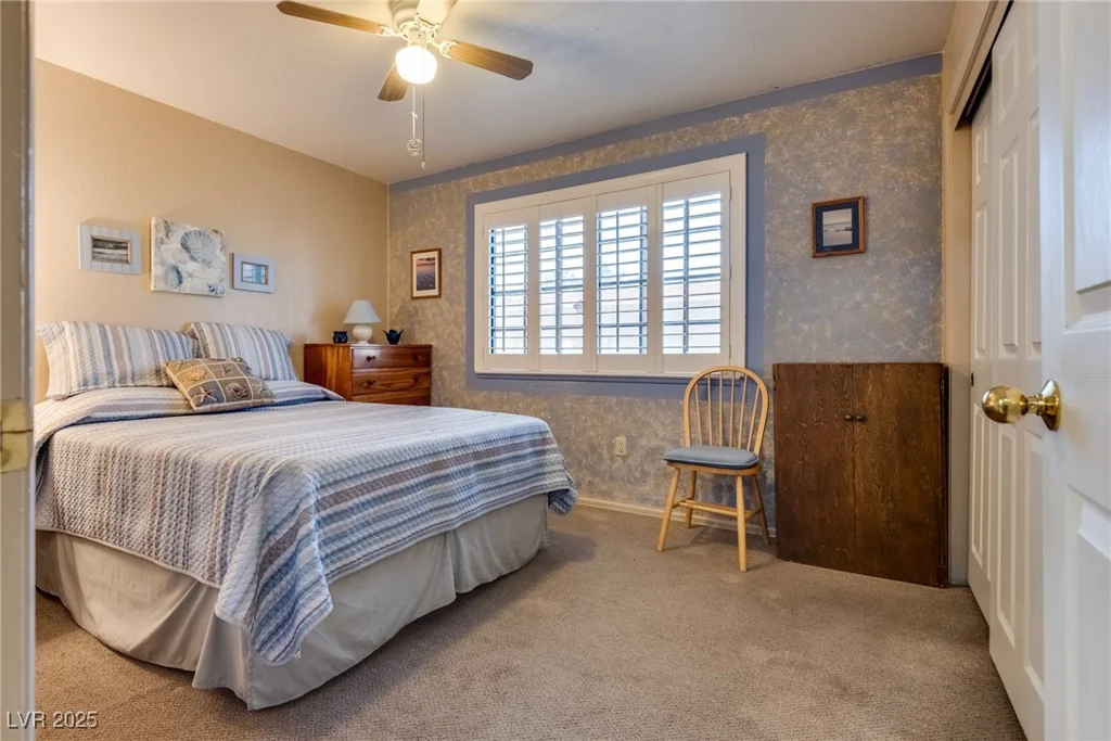 2851 Valley View, Las Vegas, NV 89102