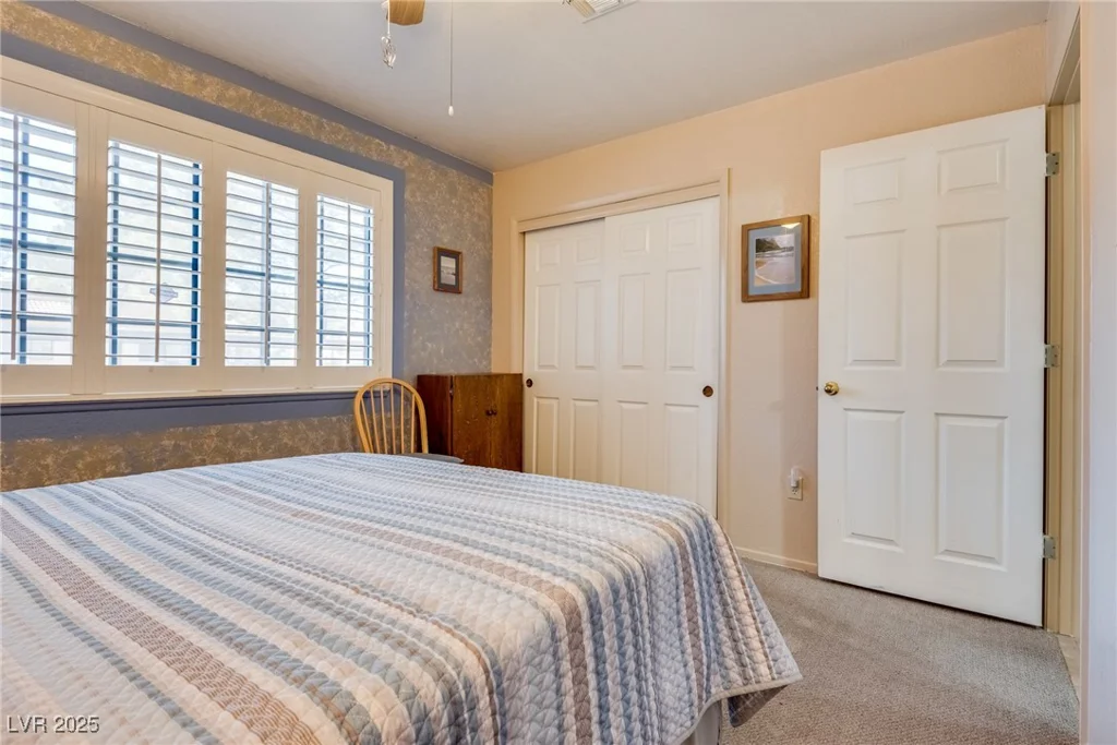 2851 Valley View, Las Vegas, NV 89102