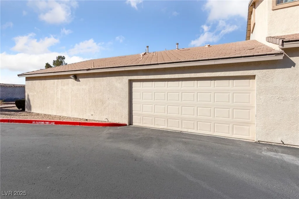 2050 Los Feliz, Las Vegas, NV 89156