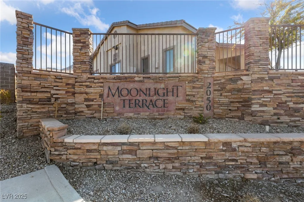 2050 Los Feliz, Las Vegas, NV 89156
