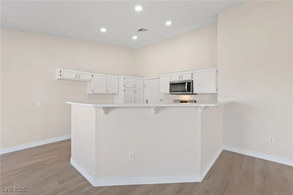 2050 Los Feliz, Las Vegas, NV 89156