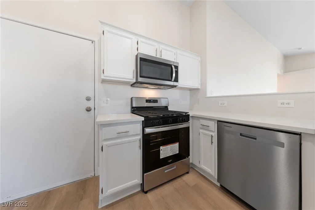 2050 Los Feliz, Las Vegas, NV 89156
