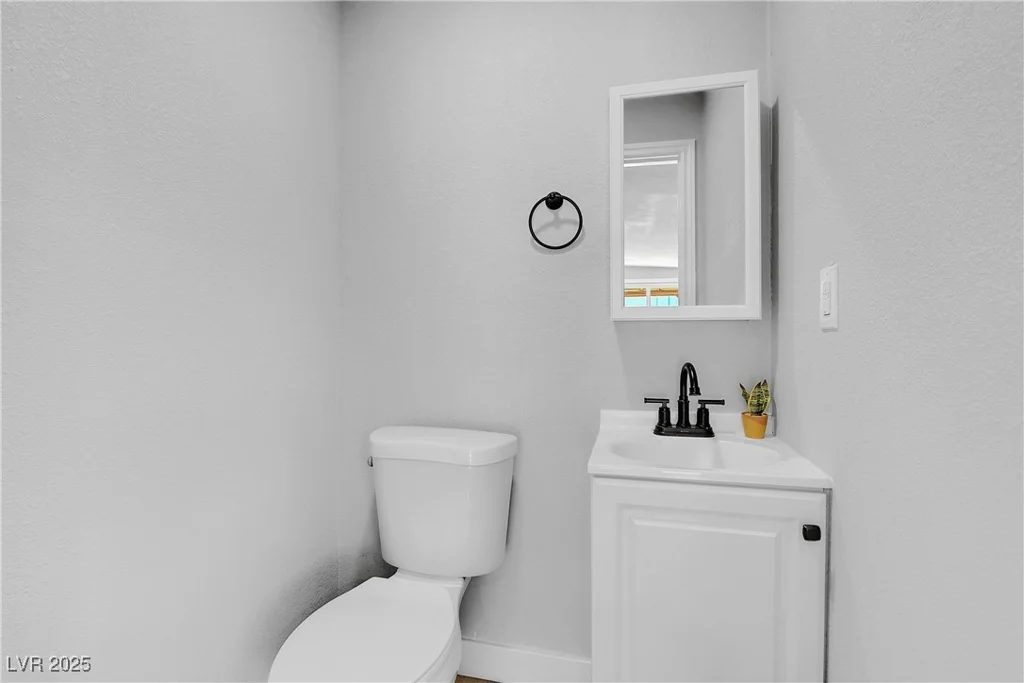 139 Ivy, Henderson, NV 89015
