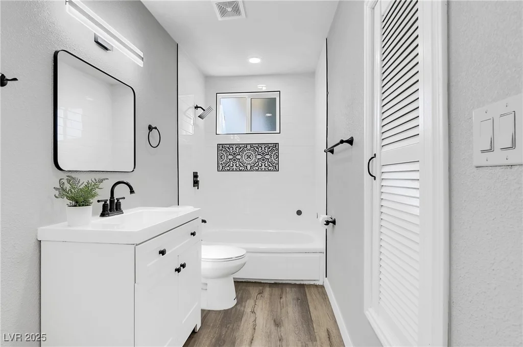 139 Ivy, Henderson, NV 89015