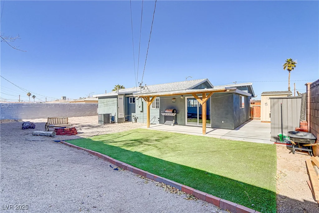 139 Ivy, Henderson, NV 89015