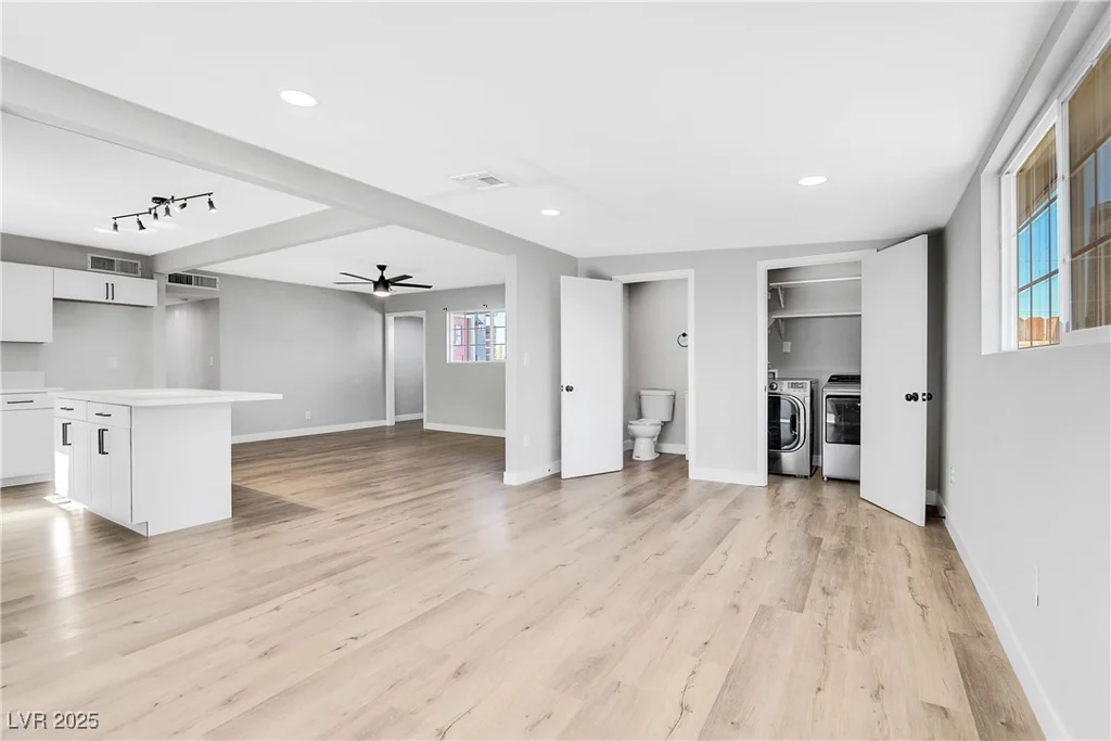 139 Ivy, Henderson, NV 89015