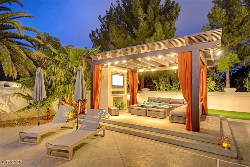 2200 Nordica, Las Vegas, NV 89117
