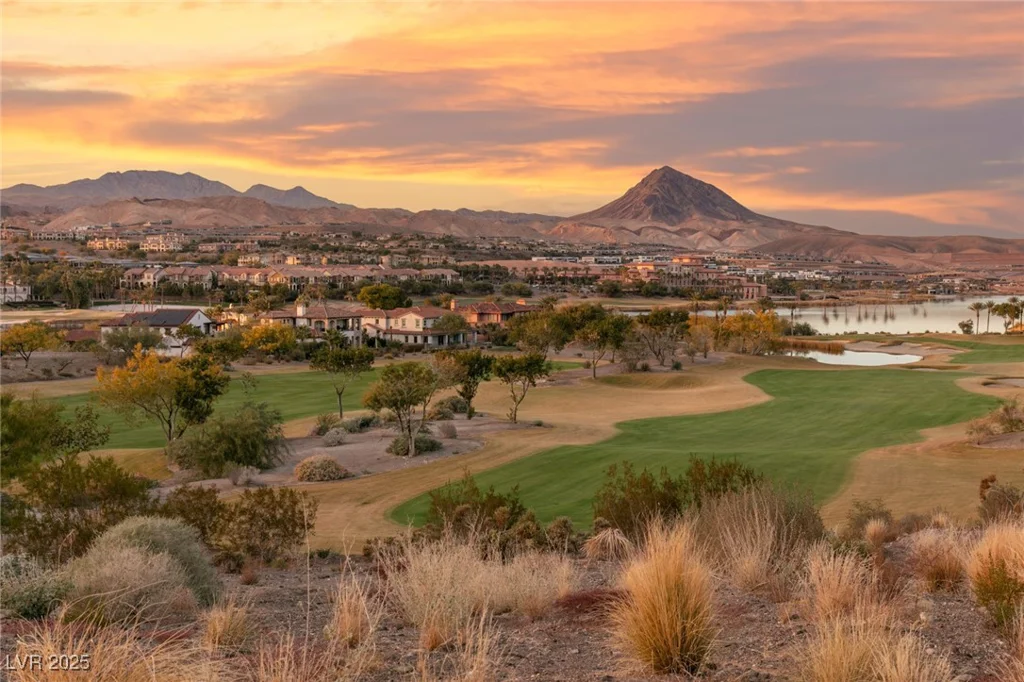 5 COSTA DEL SOL, Henderson, NV 89011