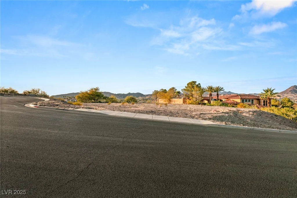 5 COSTA DEL SOL, Henderson, NV 89011