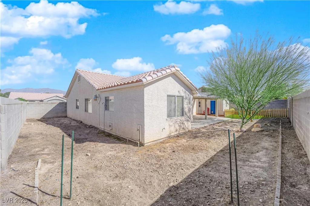 3923 Gramercy, North Las Vegas, NV 89031