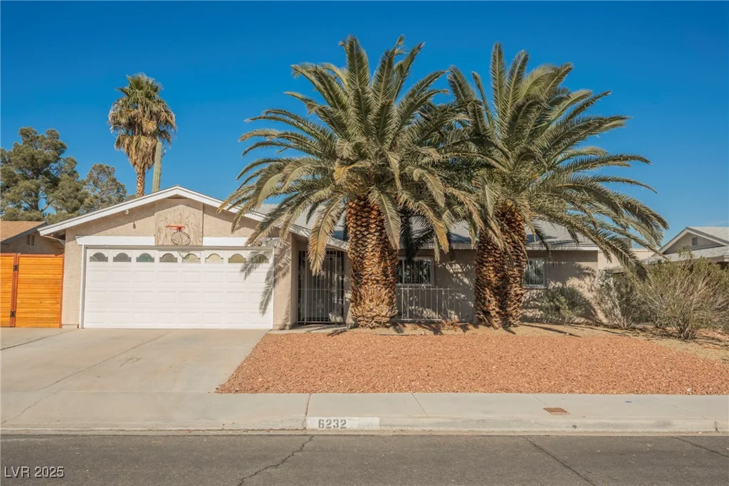 6232 Lanning, Las Vegas, NV 89108