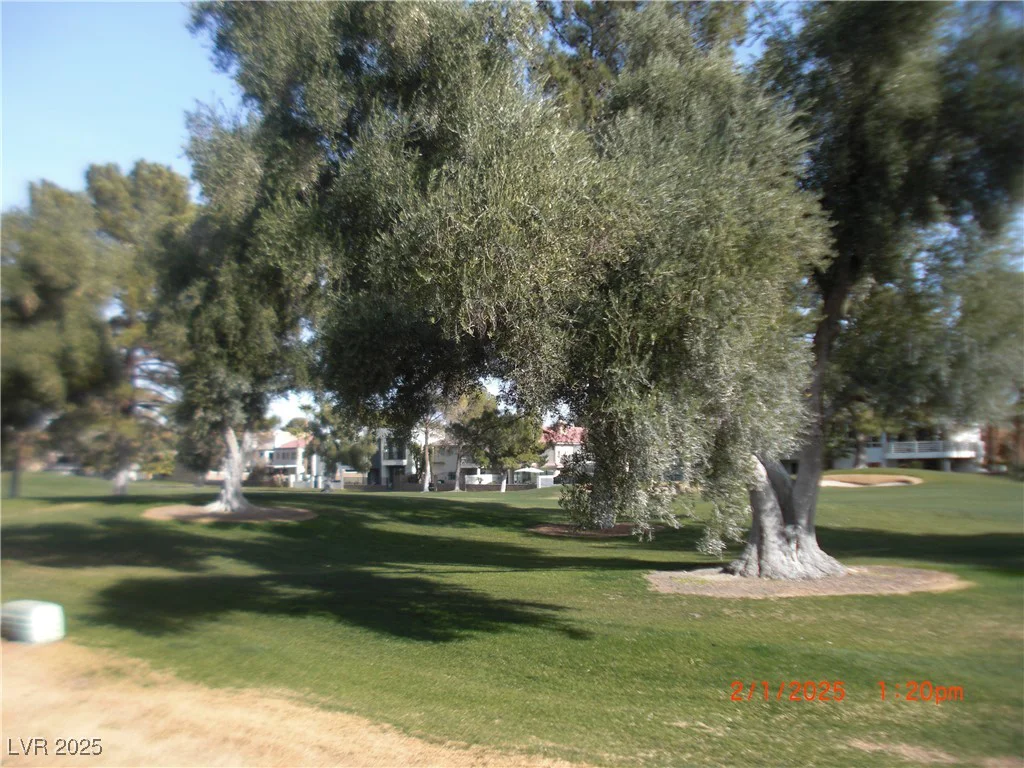 2838 Loveland, Las Vegas, NV 89109