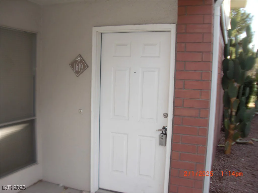 2838 Loveland, Las Vegas, NV 89109