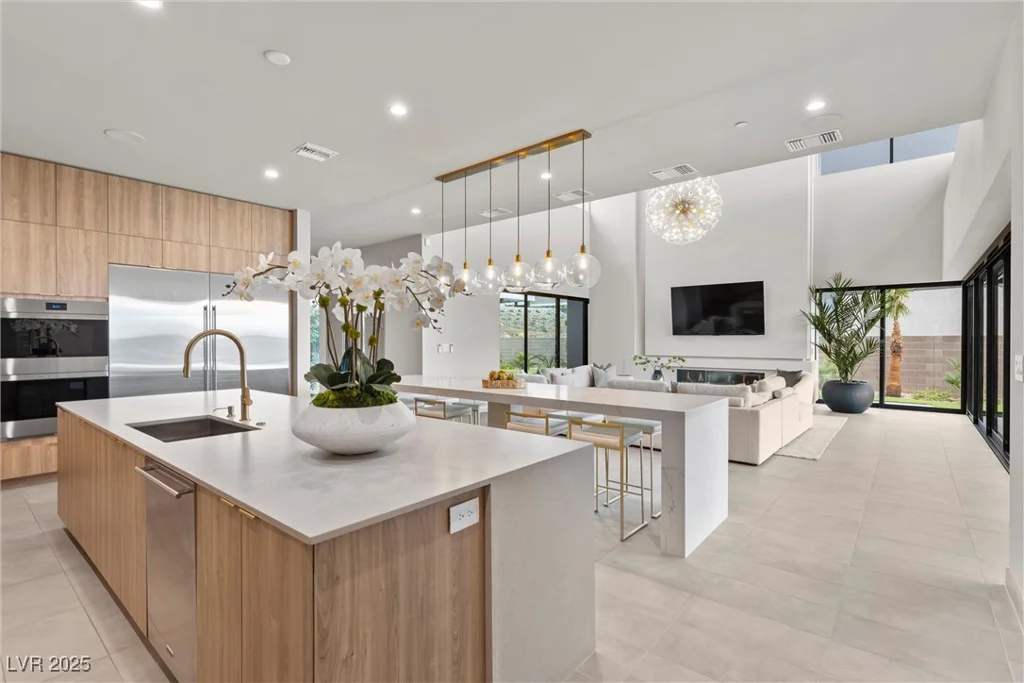 21 Canyon Bay, Henderson, NV 89011