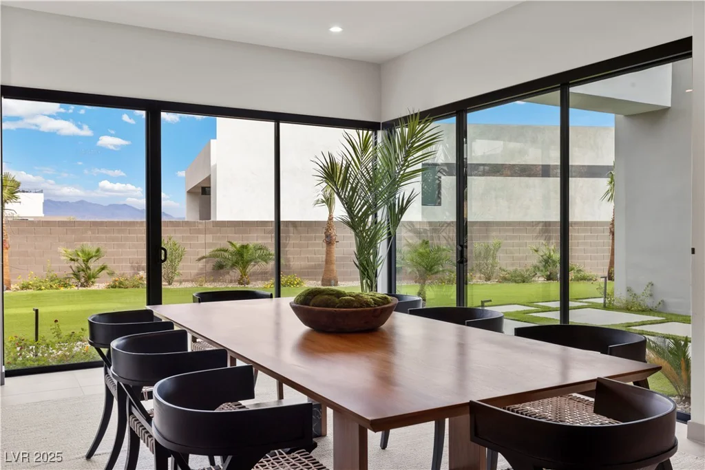 21 Canyon Bay, Henderson, NV 89011