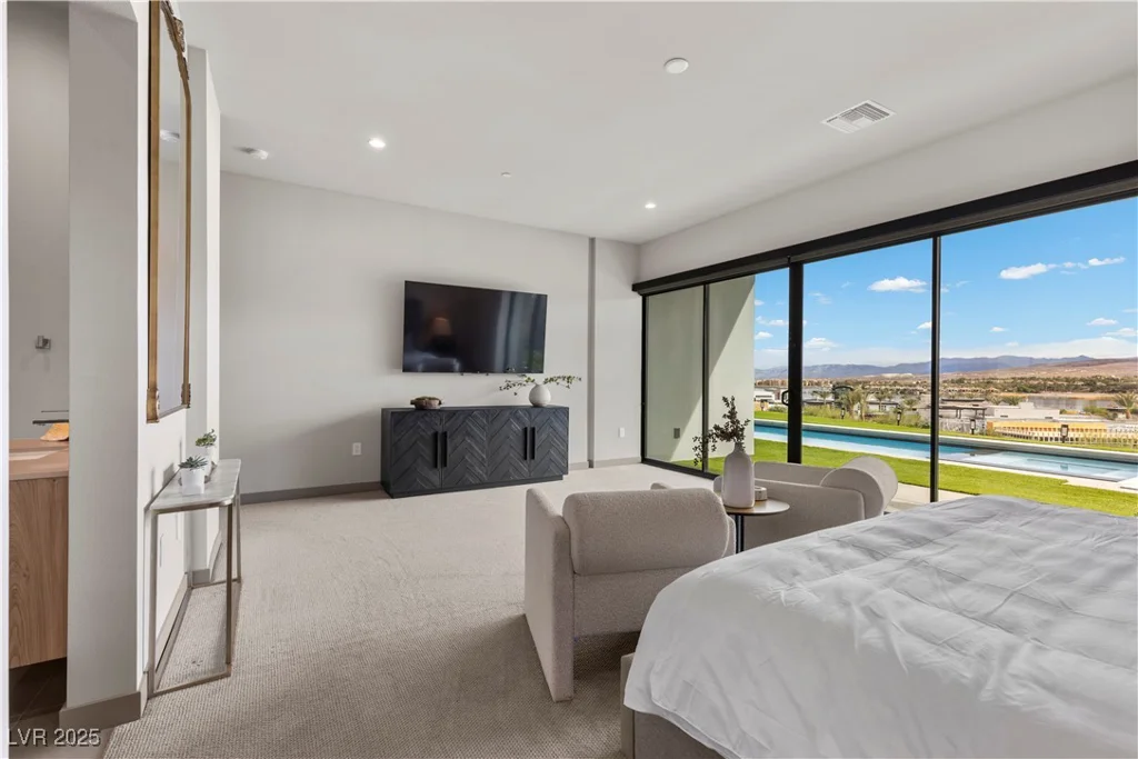 21 Canyon Bay, Henderson, NV 89011