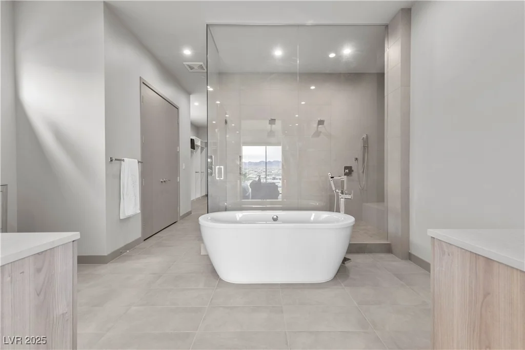 21 Canyon Bay, Henderson, NV 89011